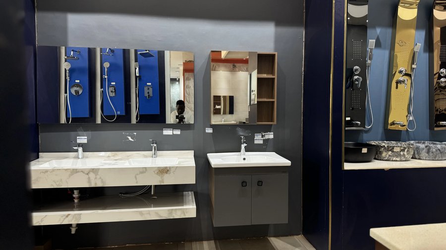 marble sink display