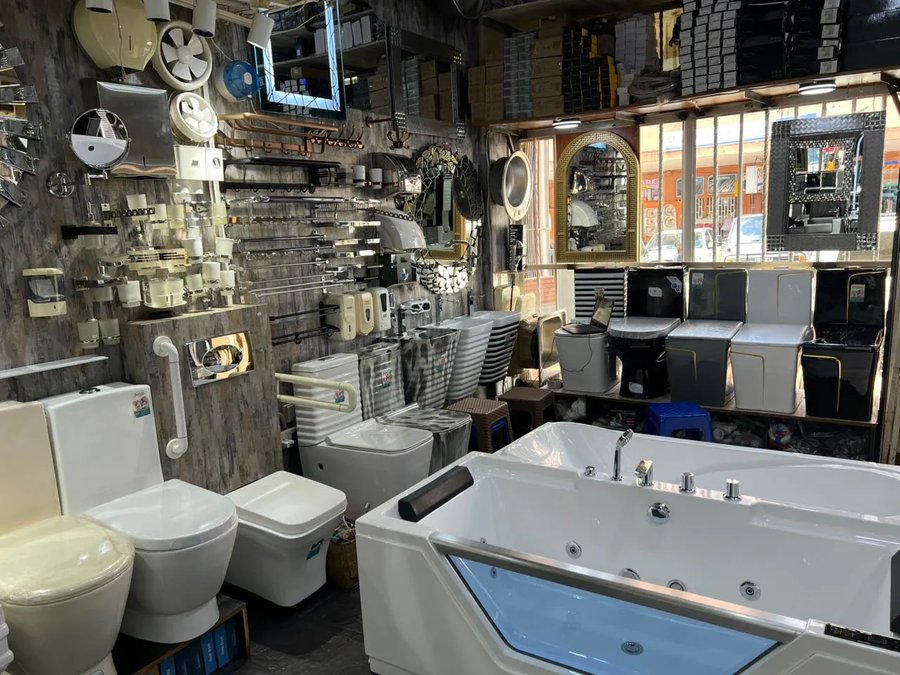 bathroom hardware display