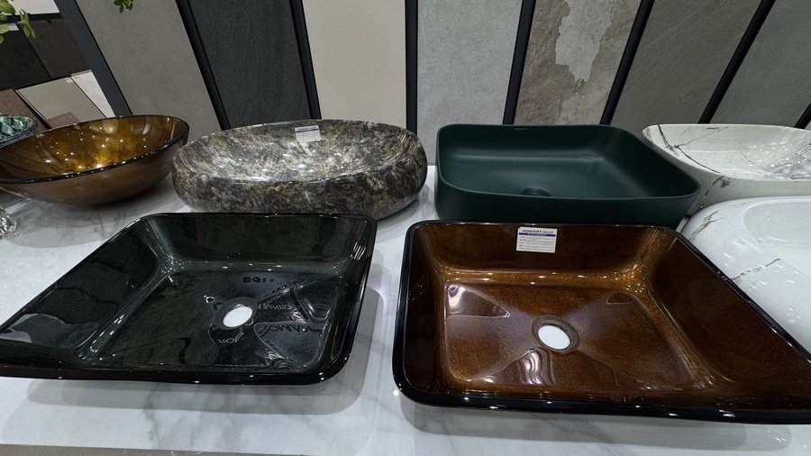 metallic finish bathroom sinks