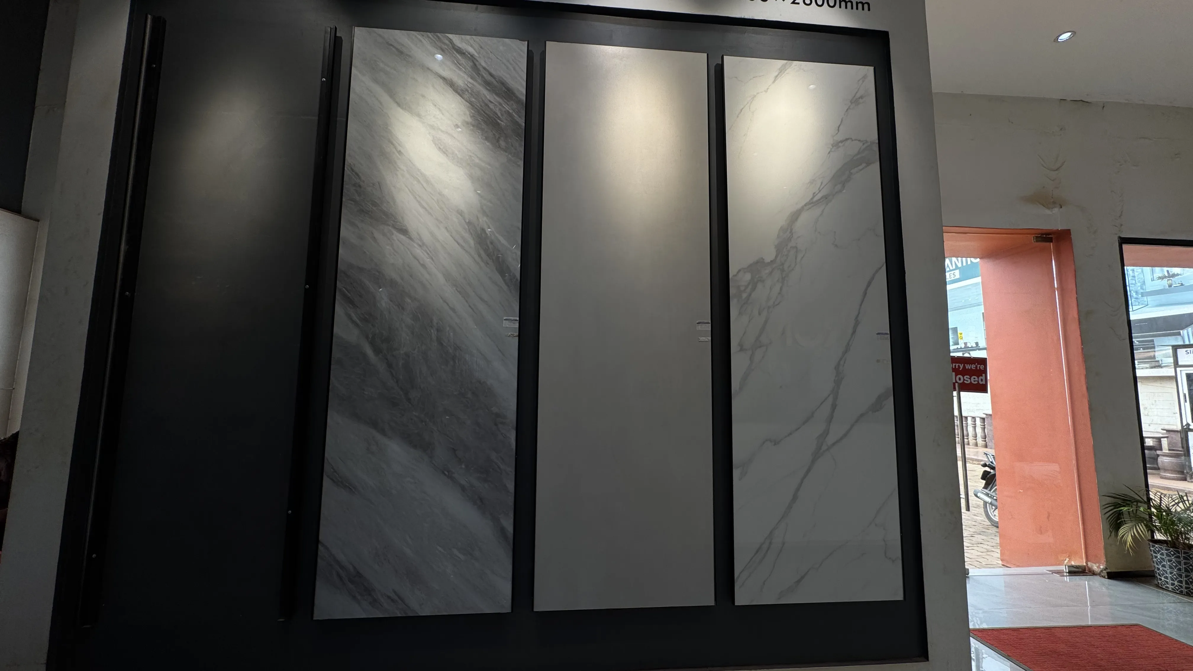 large format marble tiles